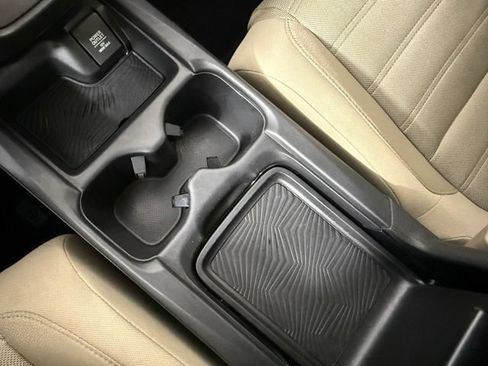 Used 2019 Honda CR-V LX image 26