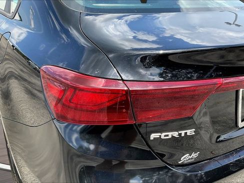 Used 2024 Kia Forte LXS FWD image 27