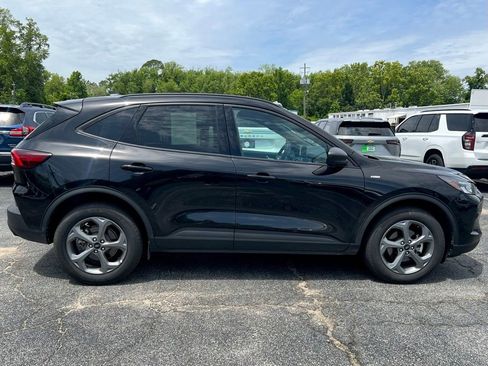 Used 2025 Ford Escape ST-Line AWD/4WD image 2