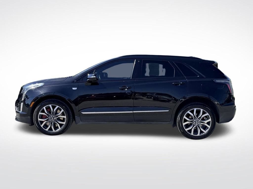 Used 2023 Cadillac XT5 Sportv w/ Technology Package AWD/4WD image 3