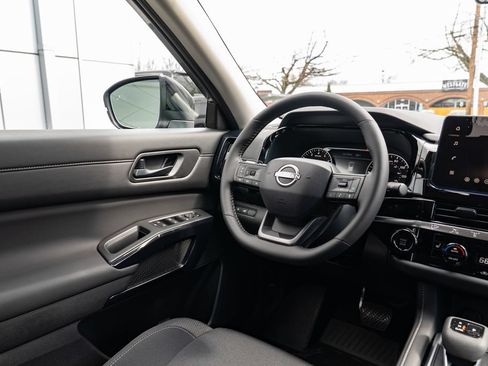 New 2026 Nissan Pathfinder SV w/ Cargo Package AWD/4WD image 11