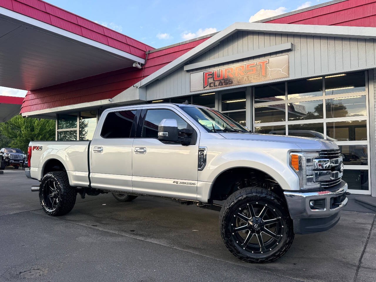 Used 2019 Ford F250 Lariat w/ Lariat Ultimate Package AWD/4WD image 1