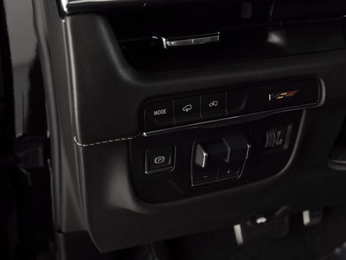 Used 2023 Cadillac Escalade V image 37