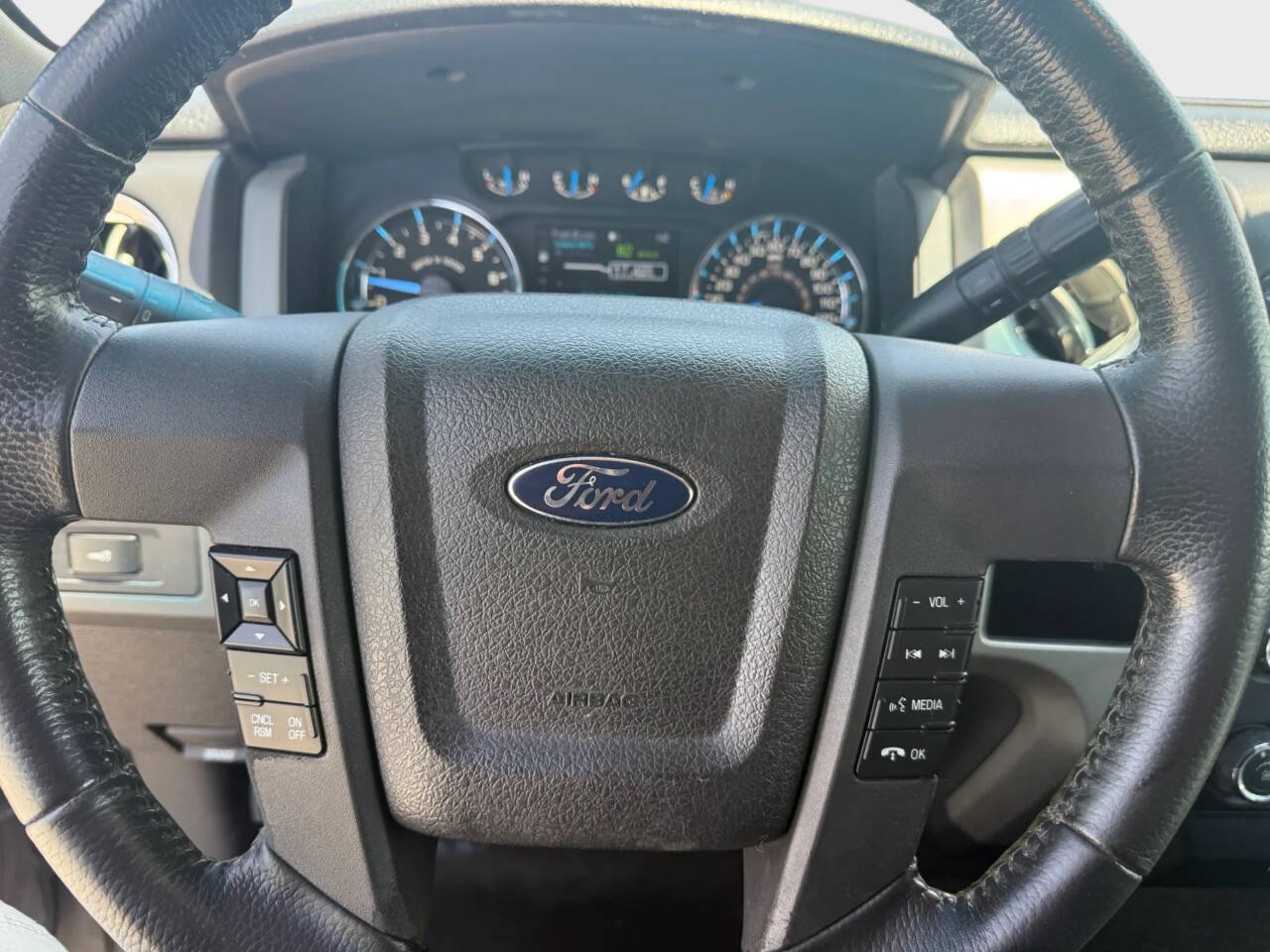 Used 2014 Ford F150 XLT w/ XLT Convenience Package RWD image 15