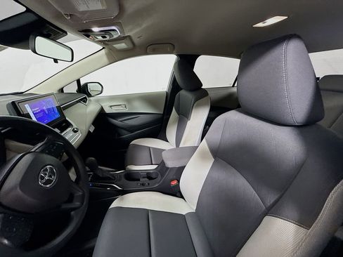 Used 2024 Toyota Corolla LE image 16