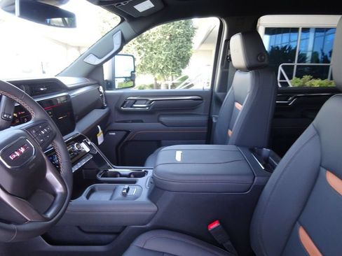 New 2026 GMC Sierra 2500 AT4 AWD/4WD image 14