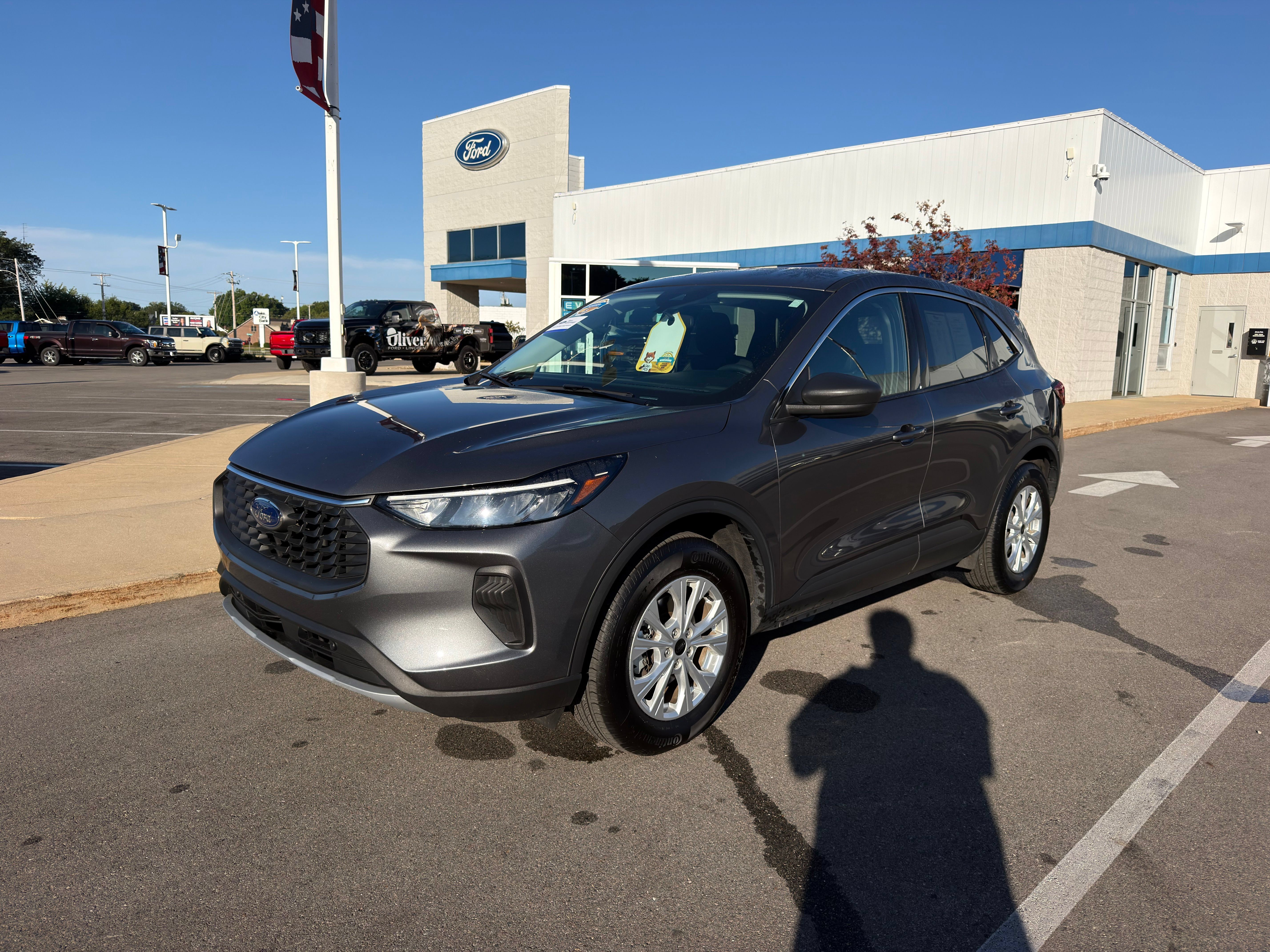 Certified 2024 Ford Escape Active AWD/4WD image 3