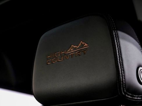 Used 2024 Chevrolet Silverado 3500 High Country w/ High Country Premium Package AWD/4WD image 23