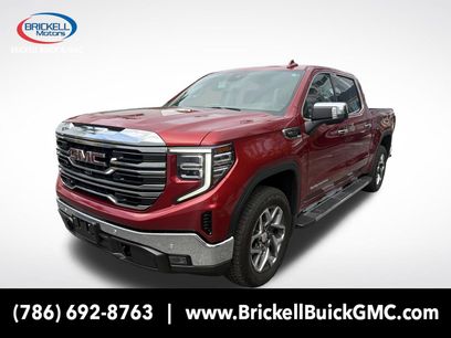 Used 2025 GMC Sierra 1500 SLT w/ SLT Premium Plus Package