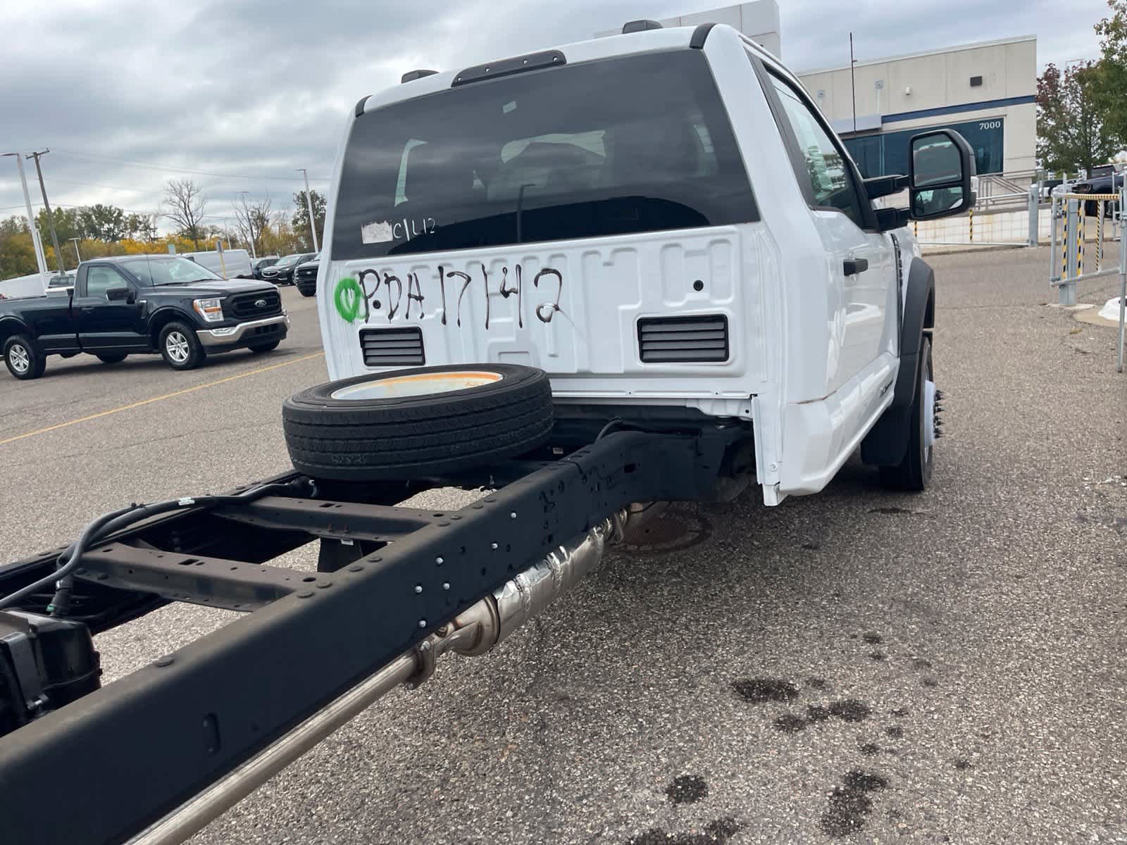 Used 2023 Ford F450 XLT w/ XLT Value Package RWD image 14