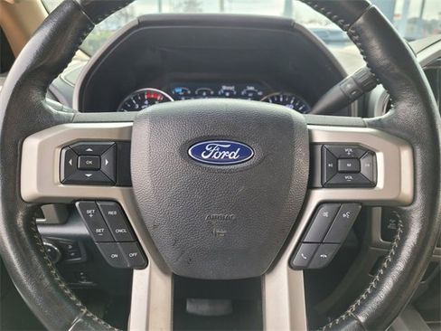 Used 2022 Ford F250 Lariat w/ Lariat Ultimate Package image 25