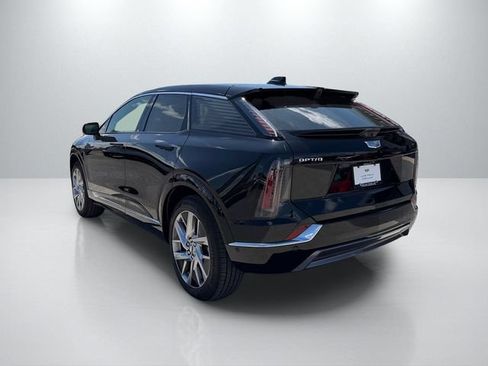 New 2027 Cadillac Optiq Luxury RWD image 7