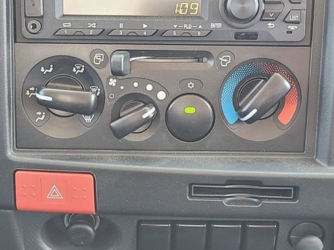 New 2024 Chevrolet Low Cab Forward image 19