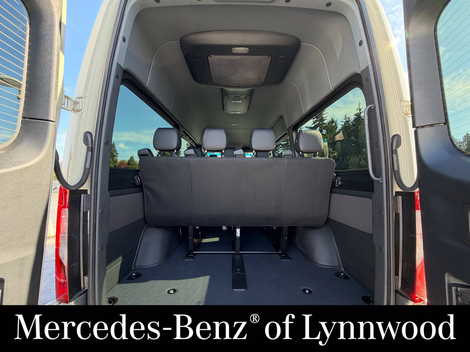 New 2026 Mercedes-Benz Sprinter 2500 image 11