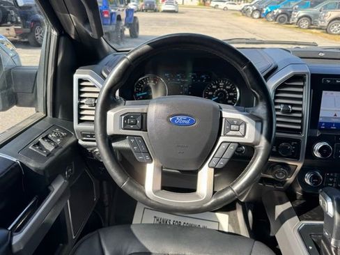 Used 2019 Ford F150 Platinum w/ Equipment Group 701A Luxury AWD/4WD image 18
