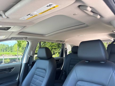 Used 2024 Honda CR-V EX-L image 31