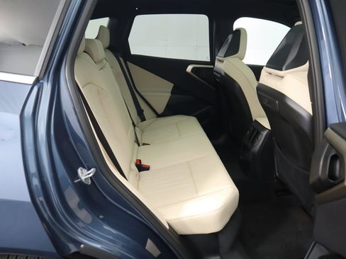 Used 2025 BMW X3 xDrive30i w/ Premium Package AWD/4WD image 23