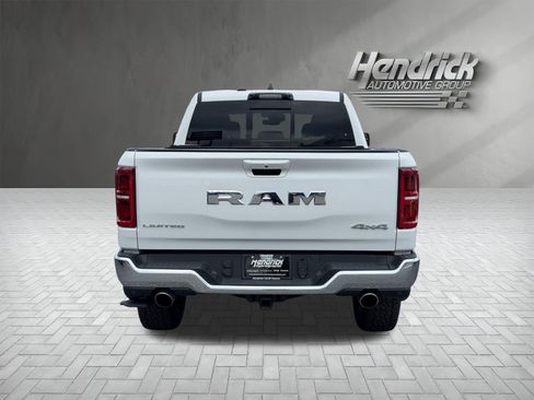 Used 2025 RAM 1500 Limited AWD/4WD image 9