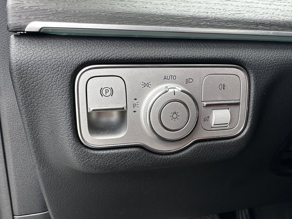 Certified 2022 Mercedes-Benz GLE 350 4MATIC image 35