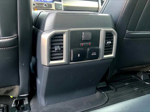 Used 2022 Ford F350 Platinum image 33