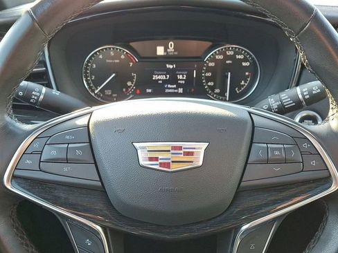 Certified 2022 Cadillac XT5 Premium Luxury image 24