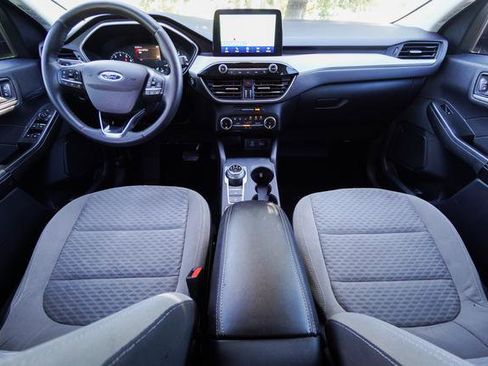 Used 2022 Ford Escape SE w/ Convenience Package image 16