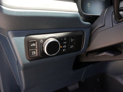 New 2026 Ford Maverick XL FWD image 17
