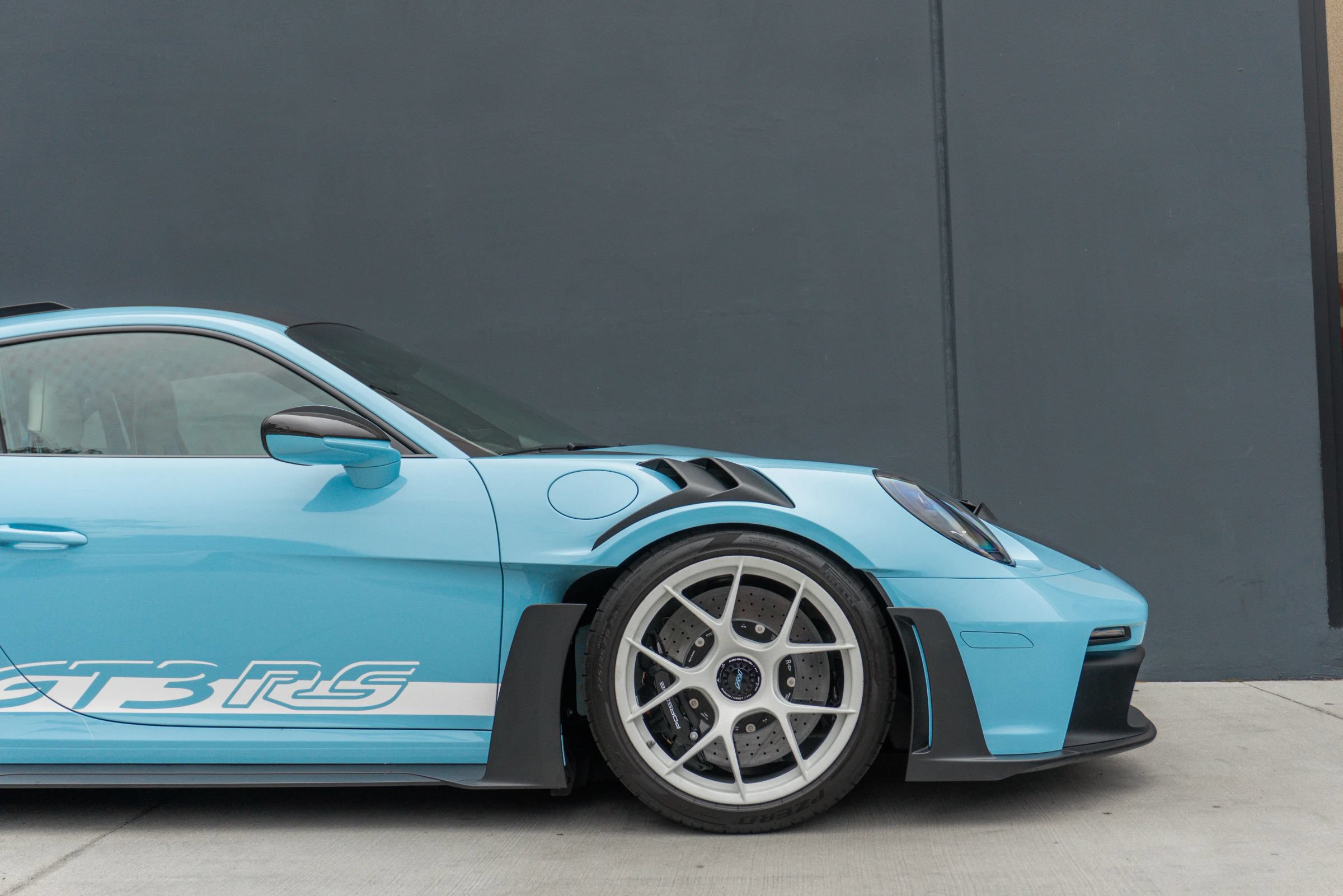 Used 2024 Porsche 911 GT3 RS RWD image 40