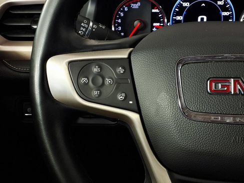 Used 2023 GMC Acadia Denali FWD image 19