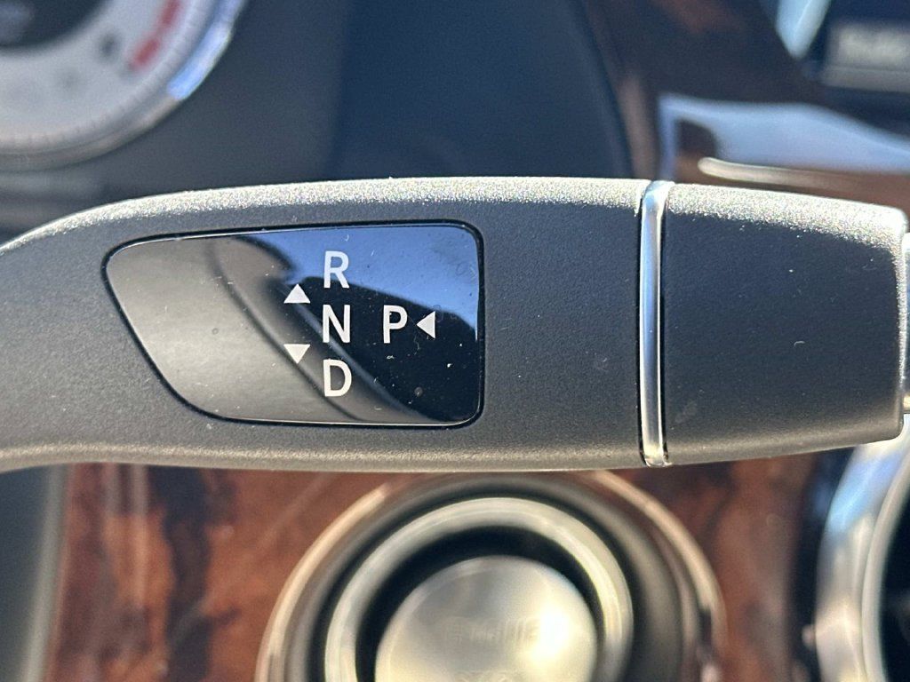Used 2013 Mercedes-Benz GLK 350 4MATIC image 27
