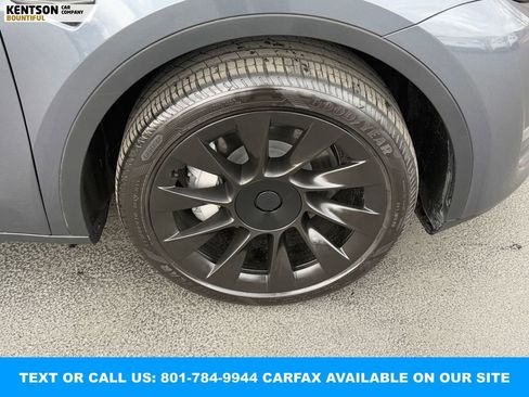 Used 2023 Tesla Model Y Long Range image 16