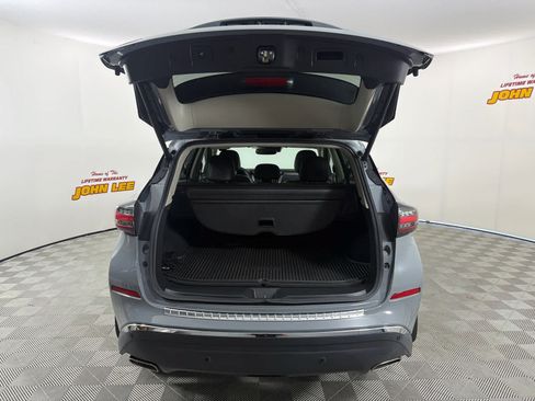 Used 2021 Nissan Murano Platinum w/ Cargo Package FWD image 5