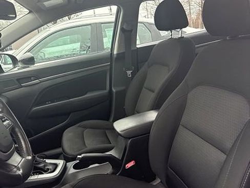 Used 2017 Hyundai Elantra Value Edition image 8
