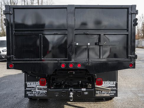 New 2026 Ford F550 4x4 Crew Cab image 6