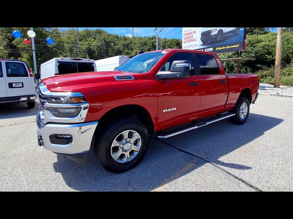 Used 2026 RAM 2500 Big Horn AWD/4WD image 4