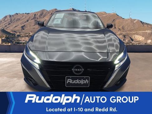 Used 2025 Nissan Altima 2.5 SV image 8