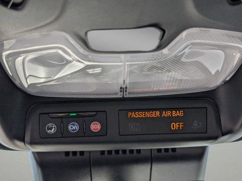 New 2025 GMC Canyon Elevation w/ Convenience Package image 19