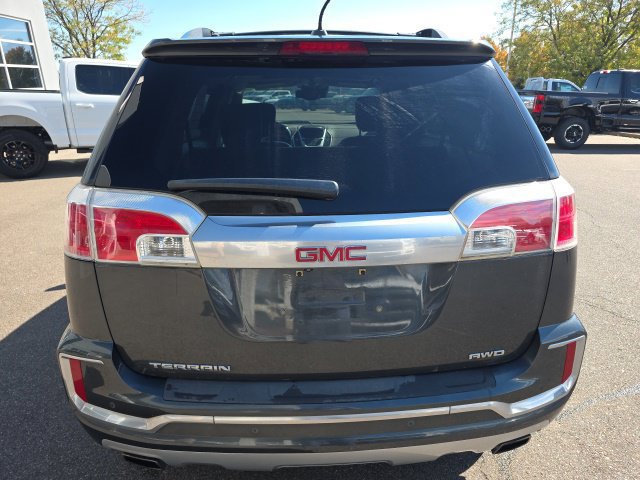 Used 2017 GMC Terrain Denali w/ Cargo Package AWD/4WD image 4