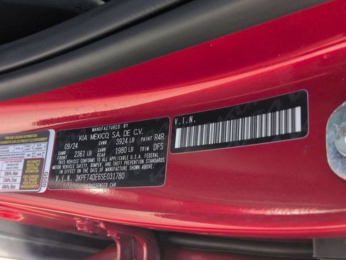 Used 2025 Kia K4 FWD image 11