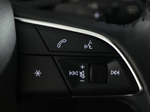 Used 2019 Audi Q8 Prestige image 23