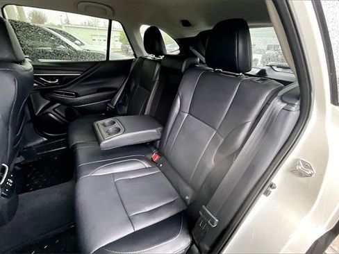 Used 2025 Subaru Outback Limited w/ Popular Package #2 image 19