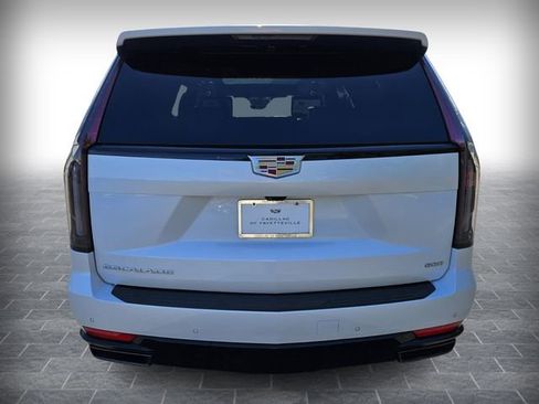 Used 2024 Cadillac Escalade Sport w/ LPO, ONYX Package AWD/4WD image 3