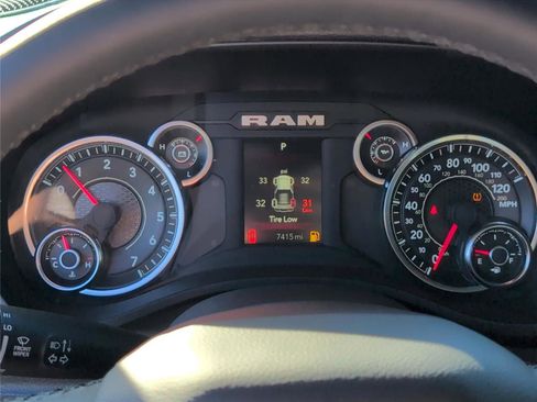 Used 2025 RAM 1500 Big Horn image 27