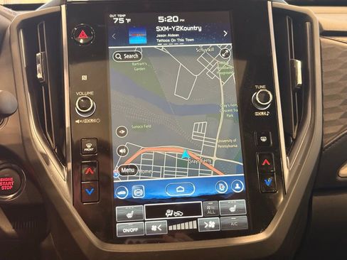 Used 2025 Subaru Forester Limited image 15