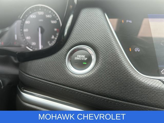 Certified 2025 Cadillac XT6 Luxury FWD image 17