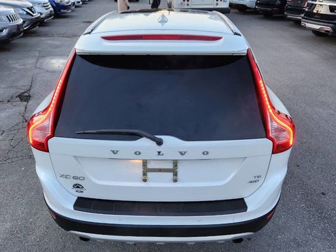 Used 2010 Volvo XC60 T6 image 13
