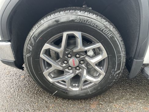 New 2026 GMC Sierra 1500 SLT image 69