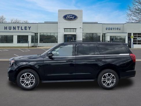 Used 2025 Ford Expedition Active AWD/4WD image 6