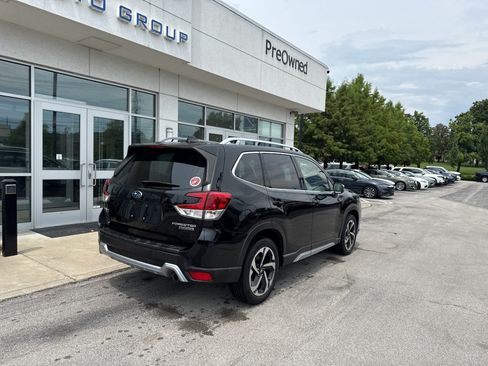 Used 2022 Subaru Forester Touring w/ Popular Package #2 AWD/4WD image 3