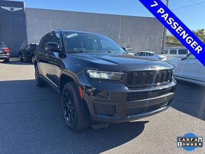 Used 2024 Jeep Grand Cherokee L Laredo